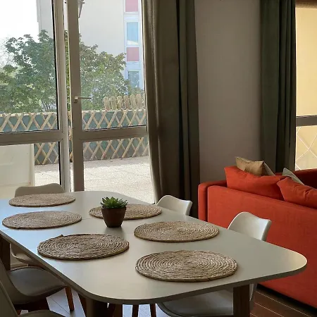 아파트 Le Duplex Convivial De 콩피에뉴